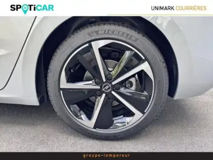 Photo 12 Opel Astra  1.2 Turbo Hybrid 145ch GS e-DCT 6