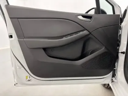 Photo 10 Renault Clio  SCe 65