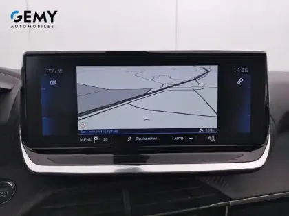 Photo 13 Peugeot 2008  PureTech 130 S&S BVM6