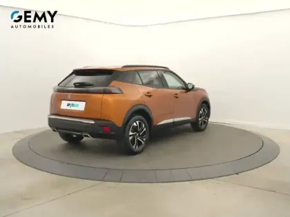 Photo 17 Peugeot 2008  PureTech 130 S&S BVM6