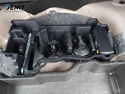 Photo 16 Peugeot 2008  PureTech 130 S&S BVM6