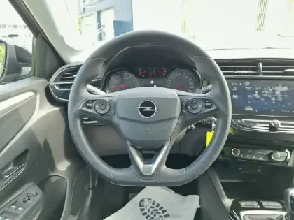 Photo 28 Opel Corsa  1.2 Turbo 100 ch BVM6