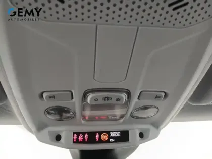 Photo 15 Peugeot 208  PureTech 75 S&S BVM5