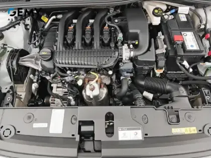 Photo 11 Peugeot 208  PureTech 75 S&S BVM5