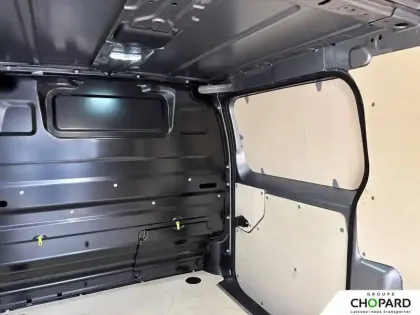 Photo 19 Peugeot Expert  FGN M BLUEHDI 180 S&S EAT8