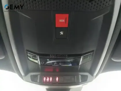 Photo 16 Peugeot 2008  Electrique 136 ch