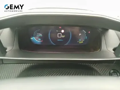 Photo 14 Peugeot 2008  Electrique 136 ch