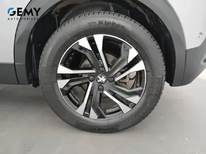 Photo 10 Peugeot 2008  Electrique 136 ch