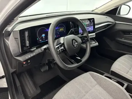 Photo 35 Renault Megane  E-Tech EV40 130ch standard charge