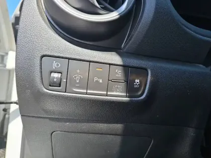 Photo 23 Hyundai Kona  Hybrid 141