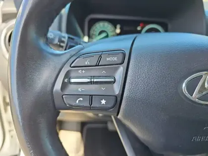 Photo 58 Hyundai Kona  Hybrid 141