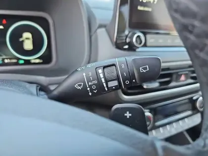 Photo 57 Hyundai Kona  Hybrid 141