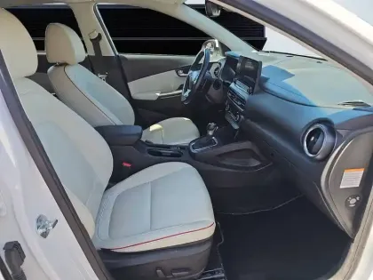 Photo 47 Hyundai Kona  Hybrid 141