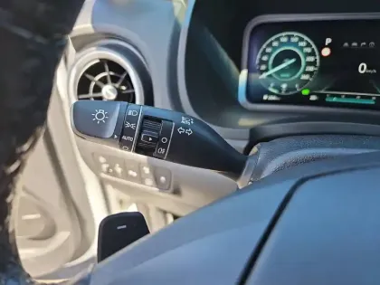 Photo 24 Hyundai Kona  Hybrid 141