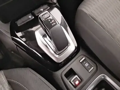 Photo 36 Opel Corsa  Electrique 136 ch & Batterie 50 kWh