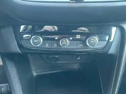 Photo 18 Opel Corsa  Electrique 136 ch & Batterie 50 kWh