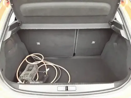 Photo 28 Opel Corsa  Electrique 136 ch & Batterie 50 kWh