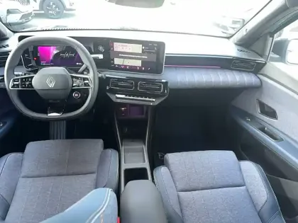 Photo 10 Renault 4 Renault  E-Tech Electrique 150 ch autonomie confort