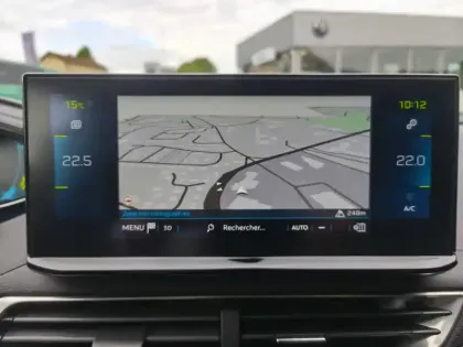 Photo 39 Peugeot 3008  Hybrid 225 e-EAT8