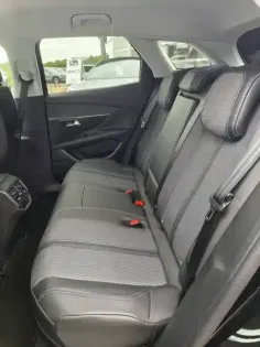 Photo 36 Peugeot 3008  Hybrid 225 e-EAT8