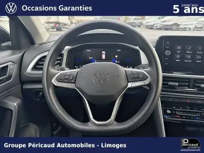 Photo 8 Volkswagen T-roc  1.0 TSI 116 Start/Stop BVM6