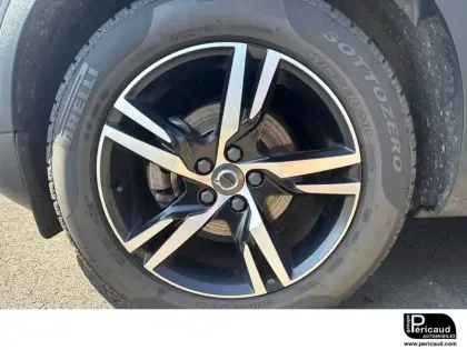 Photo 27 Volvo Xc40  T2 129 ch