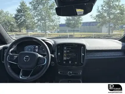 Photo 20 Volvo Xc40  T2 129 ch