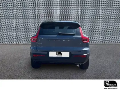 Photo 17 Volvo Xc40  T2 129 ch