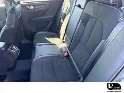 Photo 22 Volvo Xc40  T2 129 ch