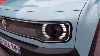 Photo 20 Renault 4 Renault  E-Tech Electrique 150 ch autonomie confort