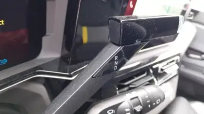 Photo 12 Renault 4 Renault  E-Tech Electrique 150 ch autonomie confort