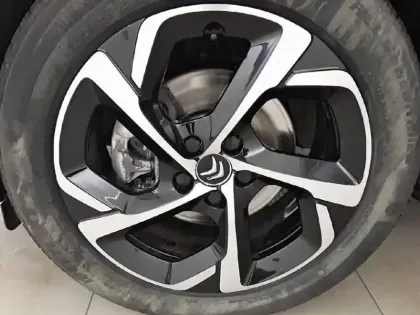 Photo 41 Citroën C5 aircross  PureTech 130 S&S EAT8