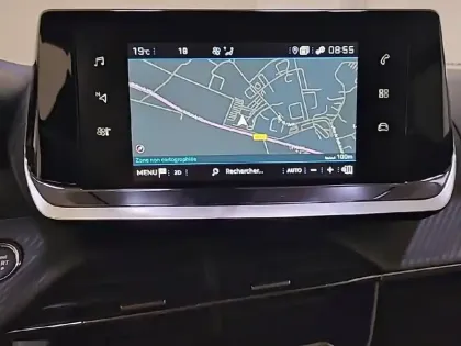 Photo 18 Peugeot 2008  PureTech 130 S&S BVM6