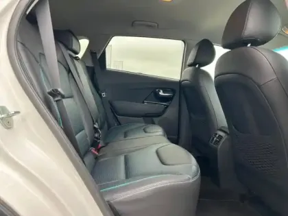 Photo 14 Kia Niro  EV 204ch Premium