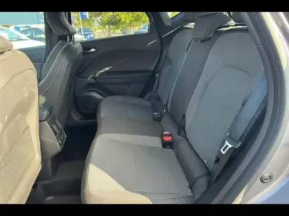 Photo 10 Renault Captur  1.6 E-Tech full hybrid 145ch Techno