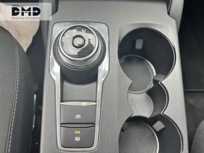 Photo 7 Ford Kuga  2.5 Duratec 190ch FHEV E85 Titanium BVA