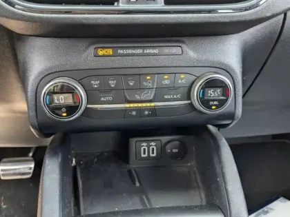 Photo 11 Ford Kuga  2.5 Duratec 190ch FHEV ST-Line Business BVA