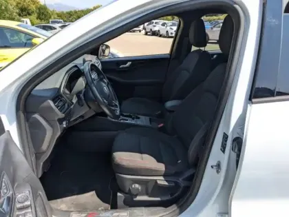 Photo 6 Ford Kuga  2.5 Duratec 190ch FHEV ST-Line Business BVA