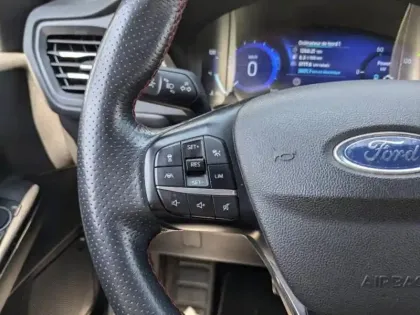 Photo 8 Ford Kuga  2.5 Duratec 190ch FHEV ST-Line Business BVA