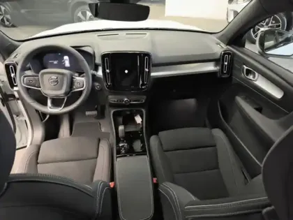 Photo 11 Volvo Xc40  B3 163ch Plus DCT 7