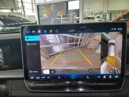 Photo 6 Volkswagen Tayron  1.5 eTSI 150ch R-Line DSG7 7 places