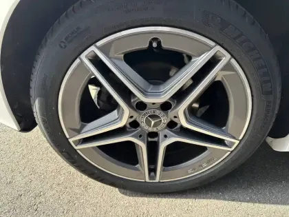 Photo 10 Mercedes Classe A  200 d 8G-DCT