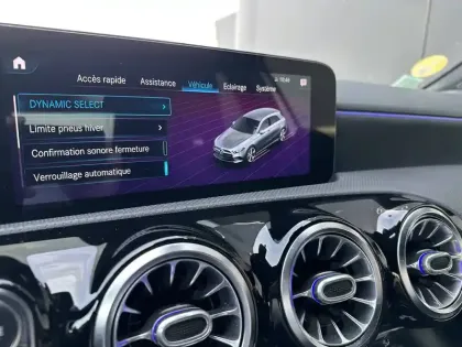 Photo 19 Mercedes Classe A  200 d 8G-DCT