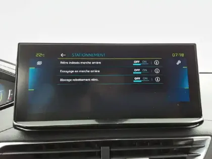 Photo 27 Peugeot 3008  Hybrid 225 e-EAT8