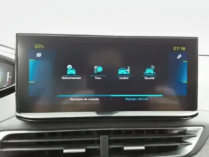 Photo 26 Peugeot 3008  Hybrid 225 e-EAT8