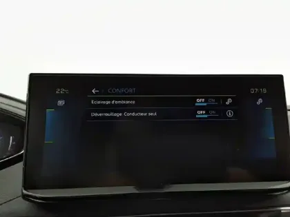 Photo 29 Peugeot 3008  Hybrid 225 e-EAT8