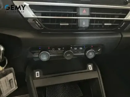 Photo 34 Citroën C4  PureTech 130 S&S BVM6