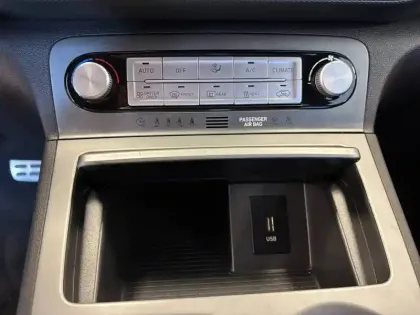Photo 101 Hyundai Kona  Electrique 39 kWh - 136 ch