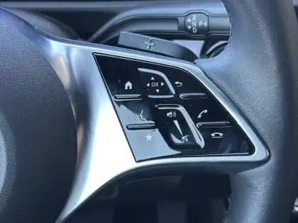 Photo 17 Mercedes Classe A  180 d 8G-DCT