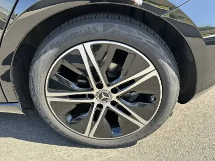 Photo 10 Mercedes Classe A  180 d 8G-DCT